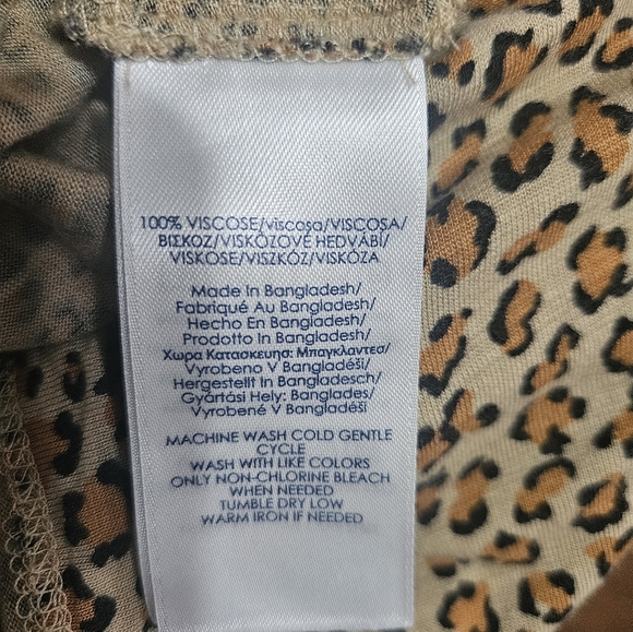 Chaps Cheetah Women Lace Up Top size L - Picture 9 of 9